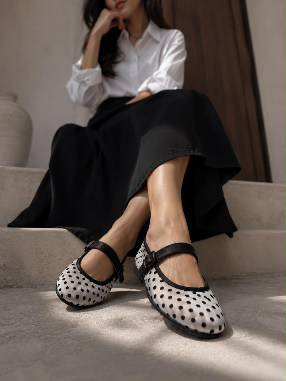 Polka dot white