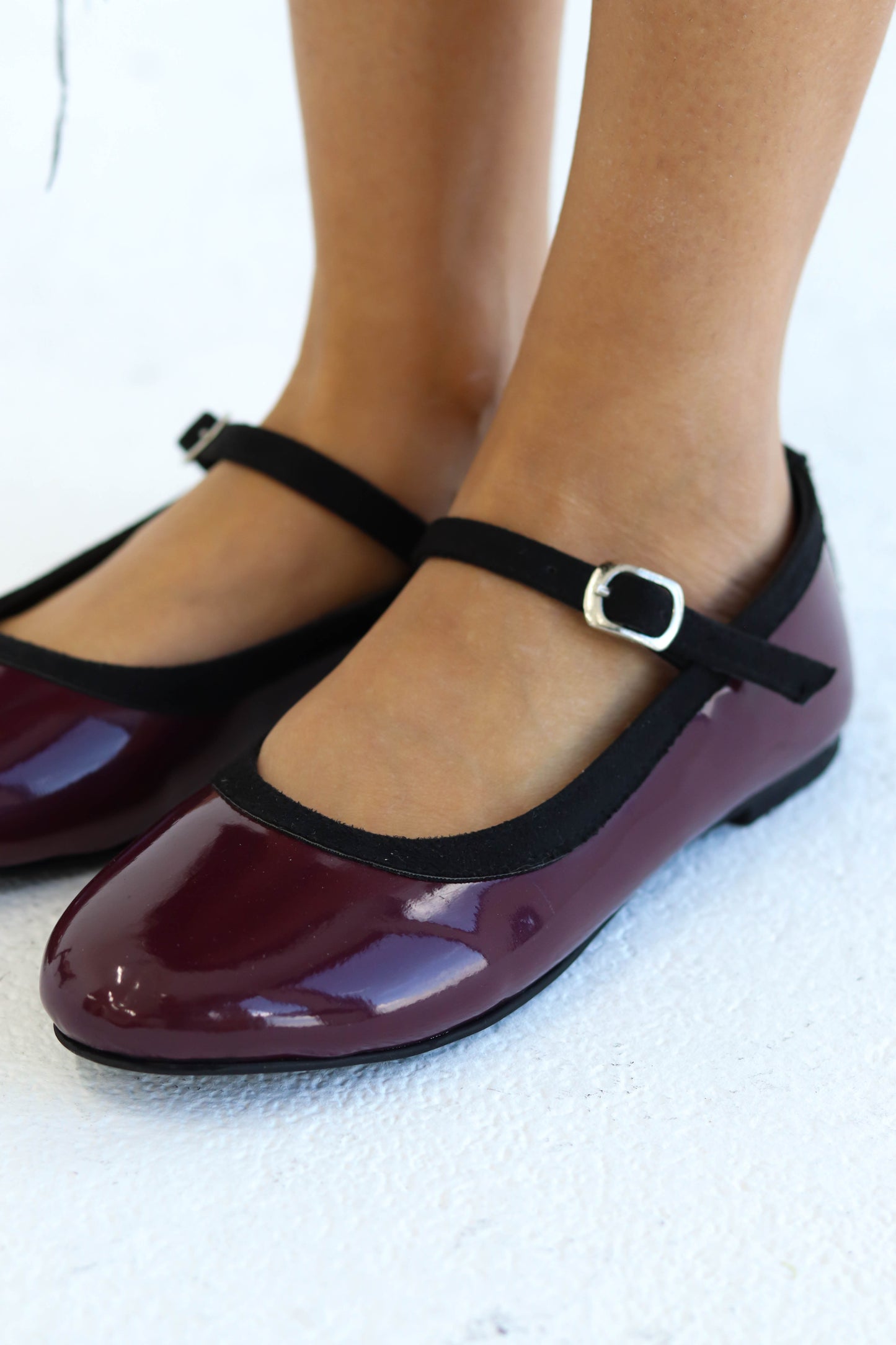 Glossy  burgundy Mary Jane flats