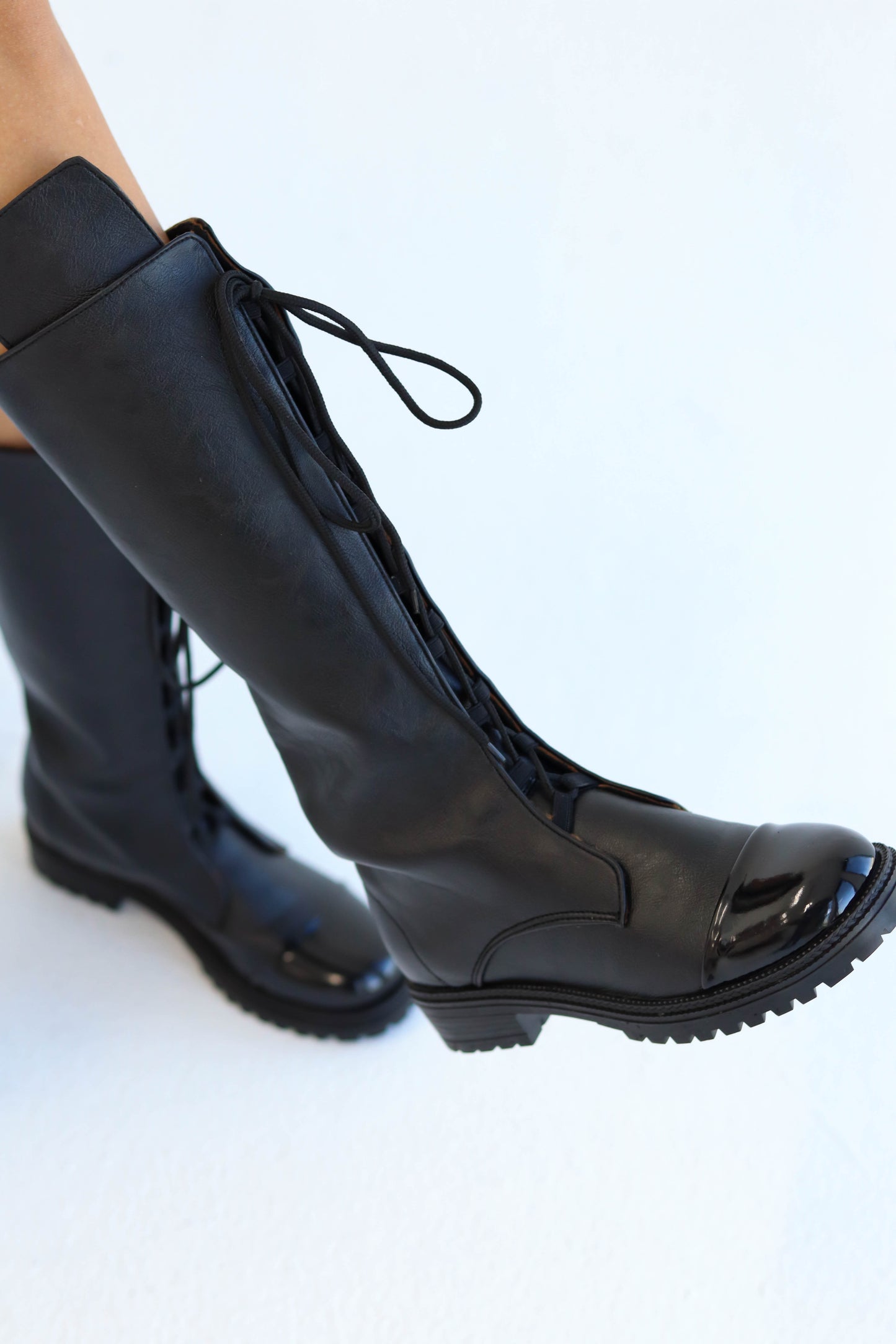 Signature walk boots