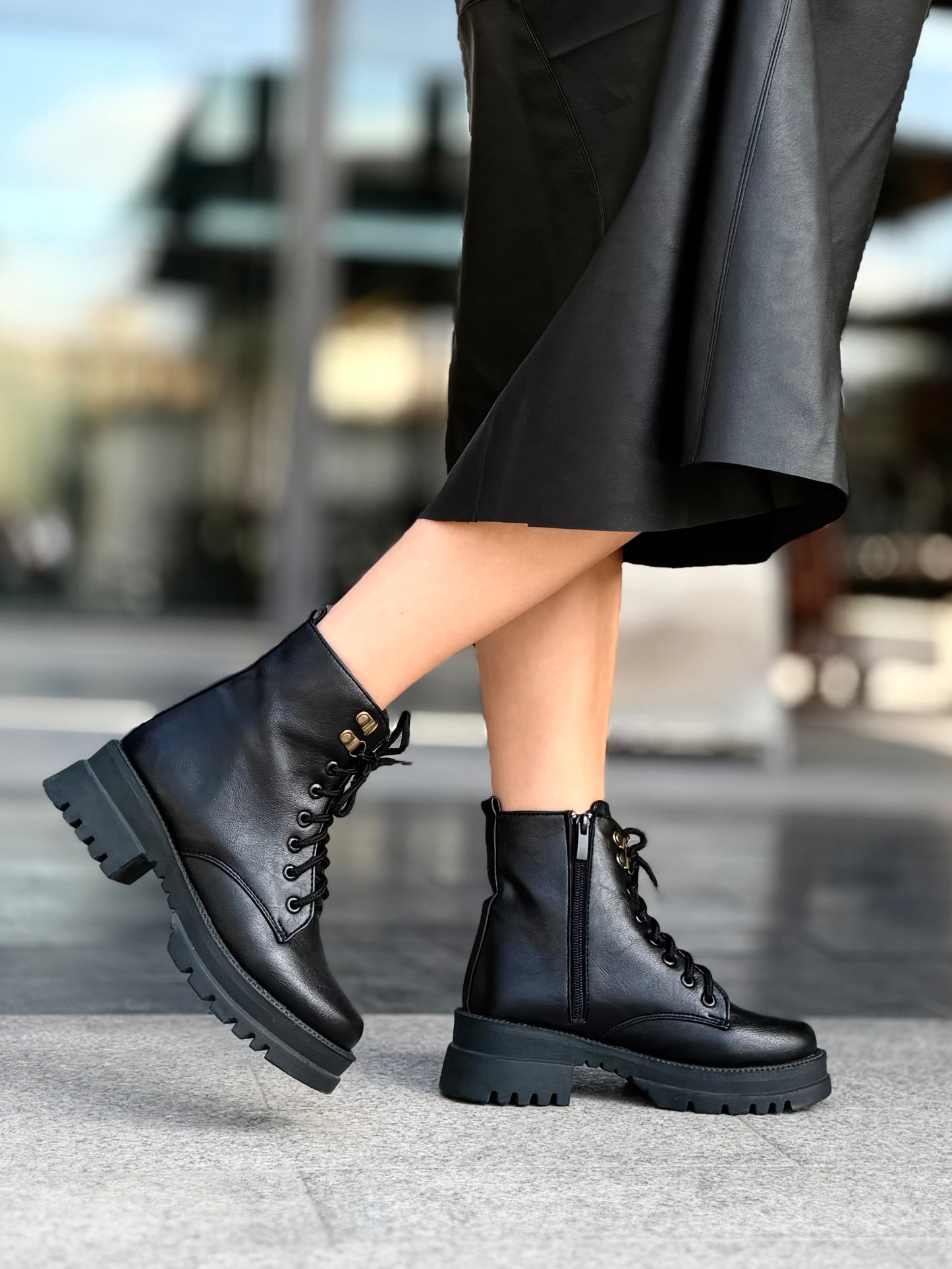 urban lace-up half boots