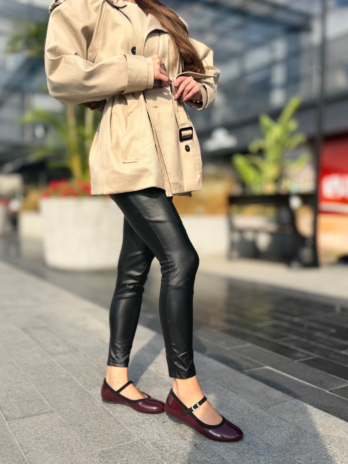 Glossy  burgundy Mary Jane flats