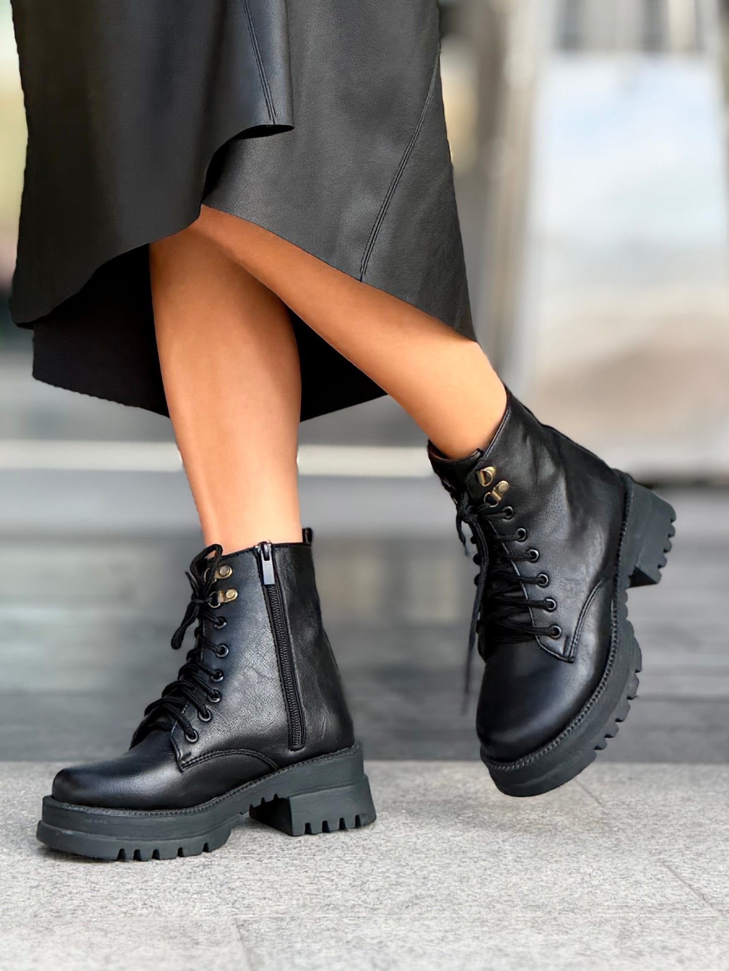 urban lace-up half boots