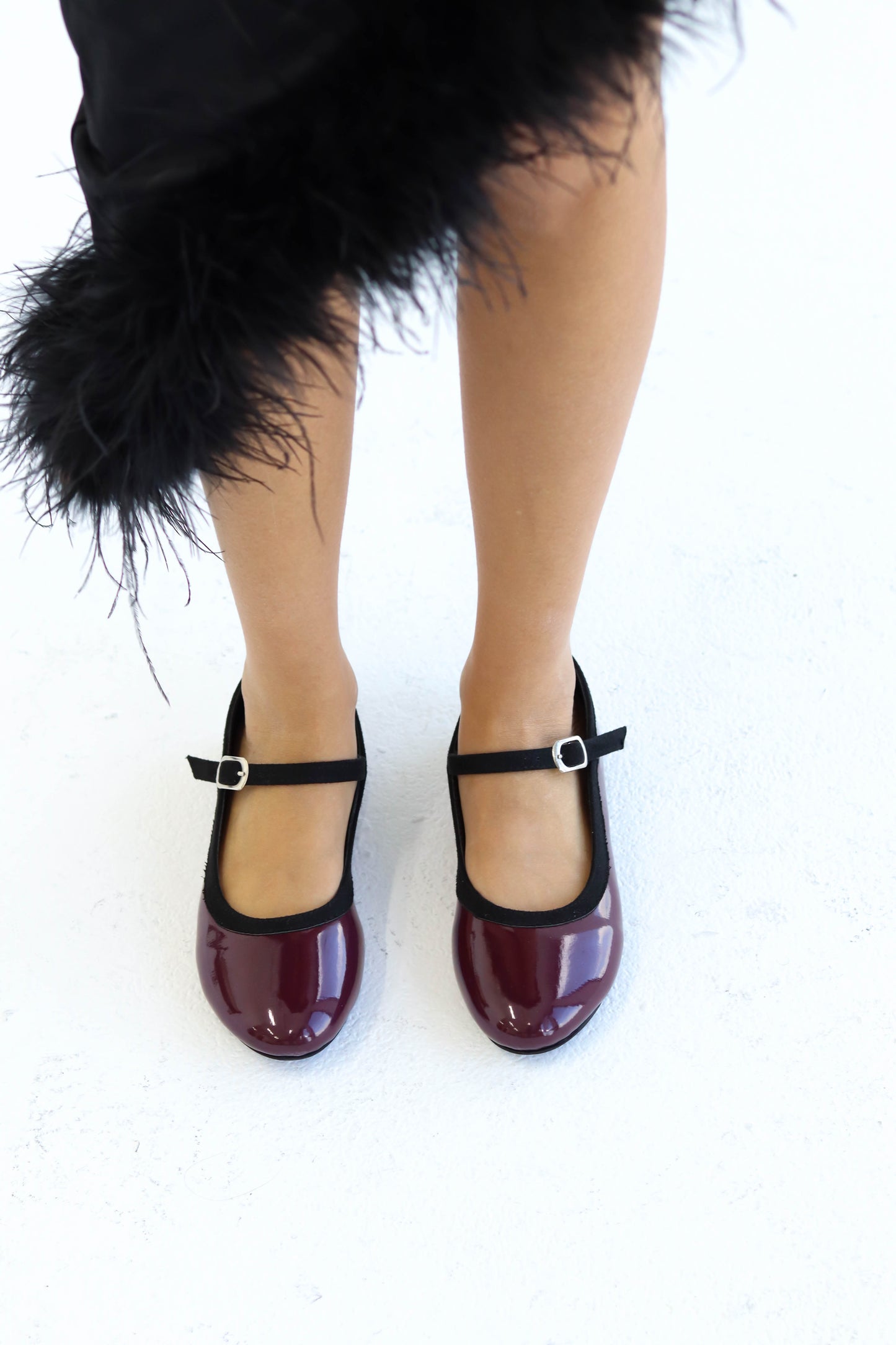 Glossy  burgundy Mary Jane flats