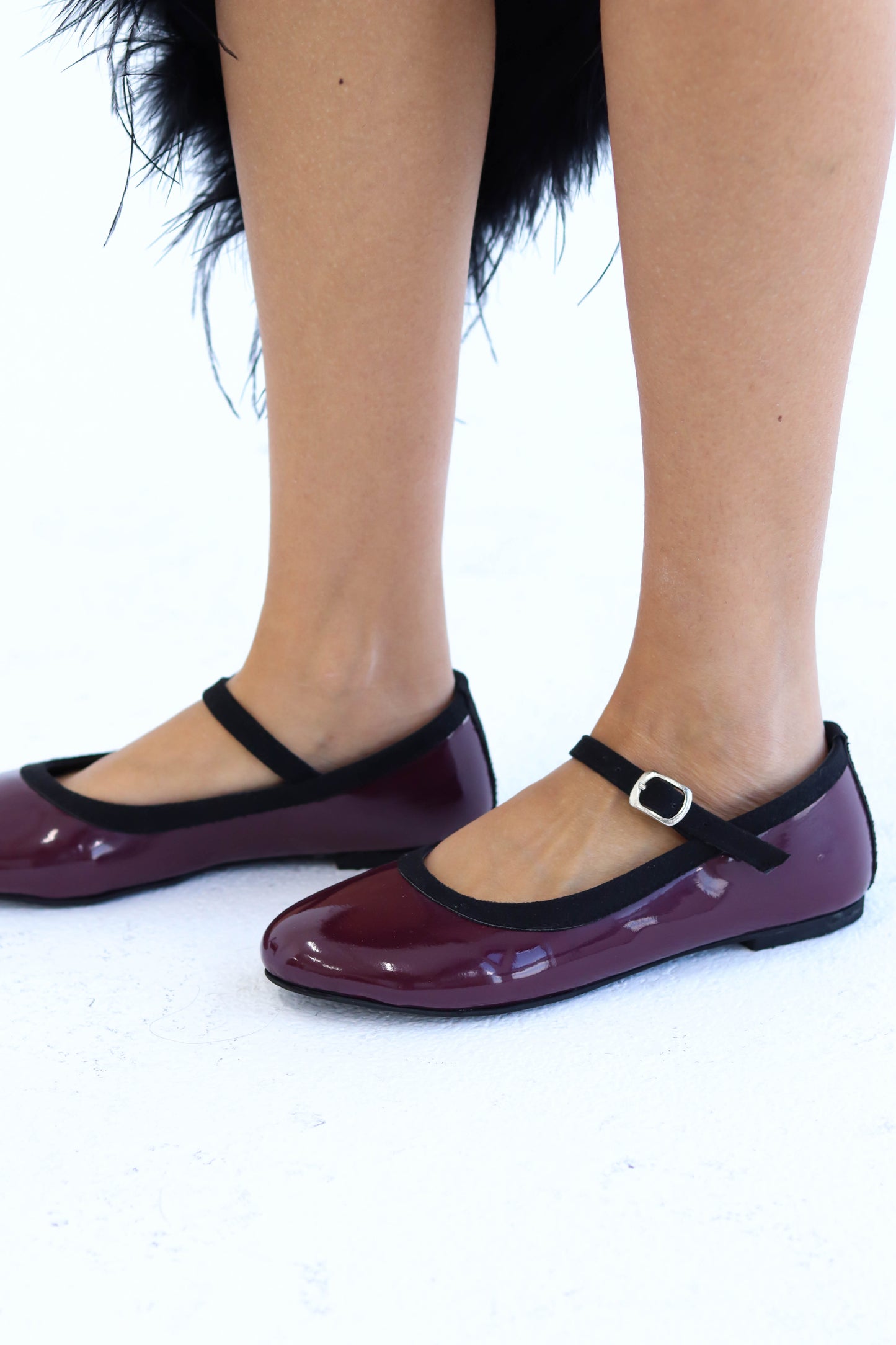 Glossy  burgundy Mary Jane flats